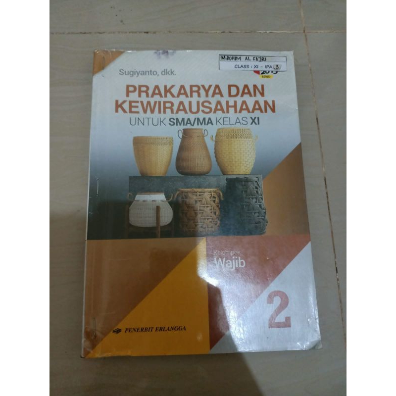 

kewirausahaan kelas 2 SMA