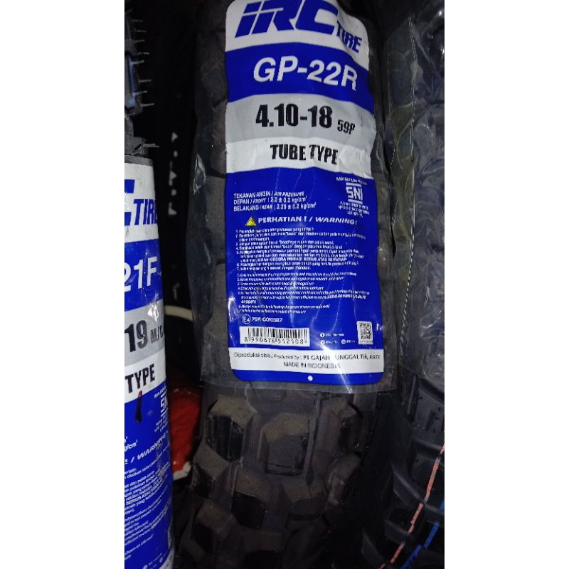 BAN LUAR IRC TT GP 22 410-18 TRAIL CRF,KLX,WR 155 RING 18