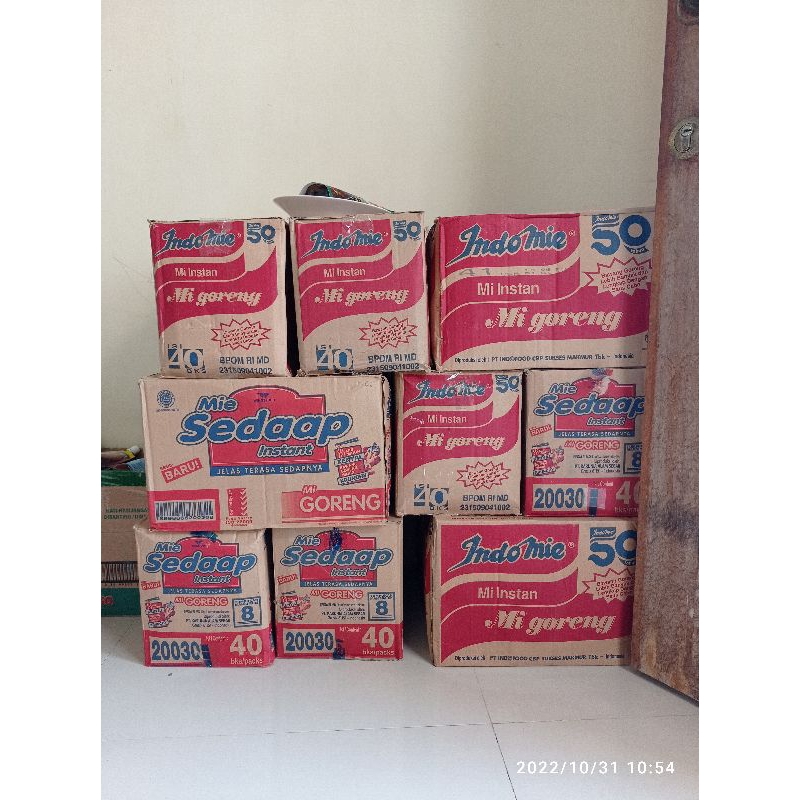 

MIE INSTAN SEDAAP GORENG 1KARTON 40PCS