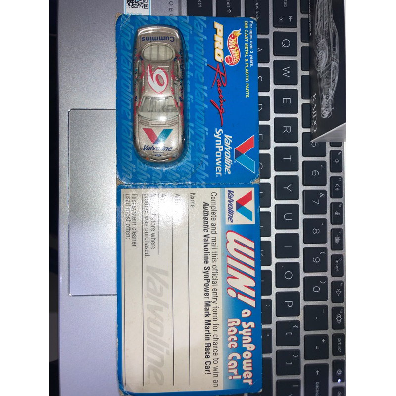 Hot Wheels Pro Racing Valvoline Nascars