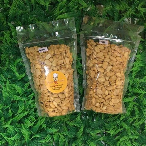 

KACANG KORO ORIGINAL ISI 250 GRAM | Banna Foody | Snack Viral