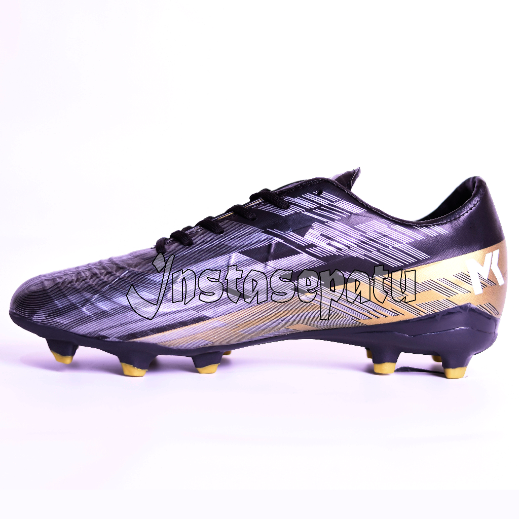 Sepatu Bola MK Black Gold Termurah