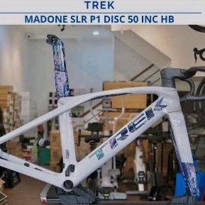 FRAMESET SEPEDA ROADBIKE TREK MADONE SLR P1 DISCBRAKE SIZE 50