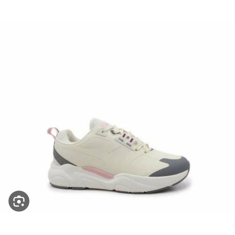 diadora Fogo beige. sepatu sneakers DIADORA wanita