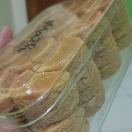 

kue kacang premium enak lembut