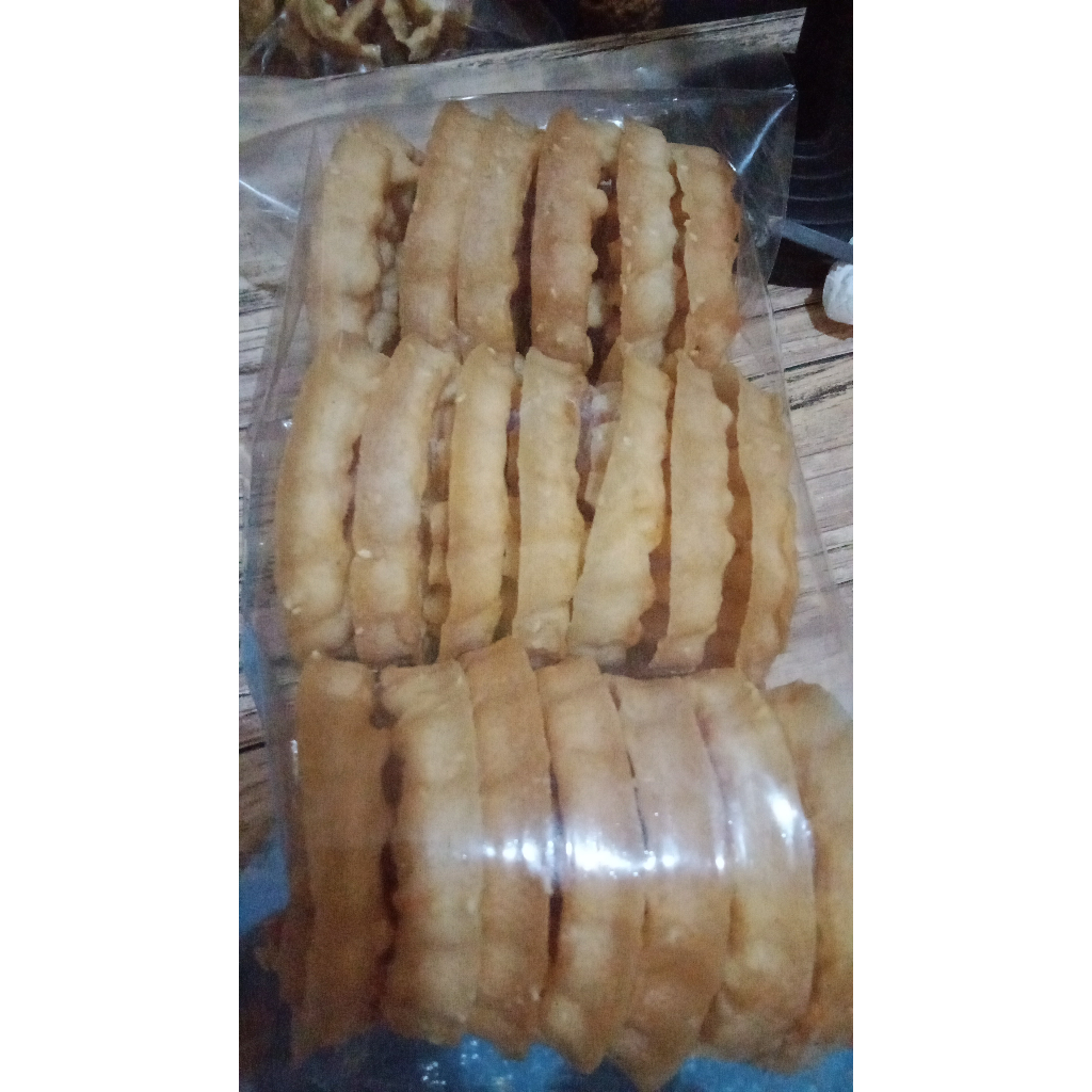 

KEMBANG GOYANG