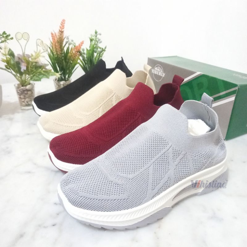 SEPATU WEDGES RAJUT IMPORT YIBERLY FULL KARET