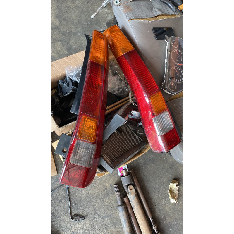 stoplamp crv gen 2 sebelah kiri original copotan
