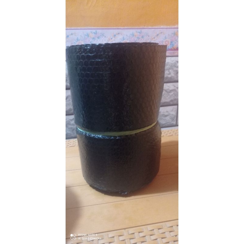 

Bubble wrap hitam 30cm x10m