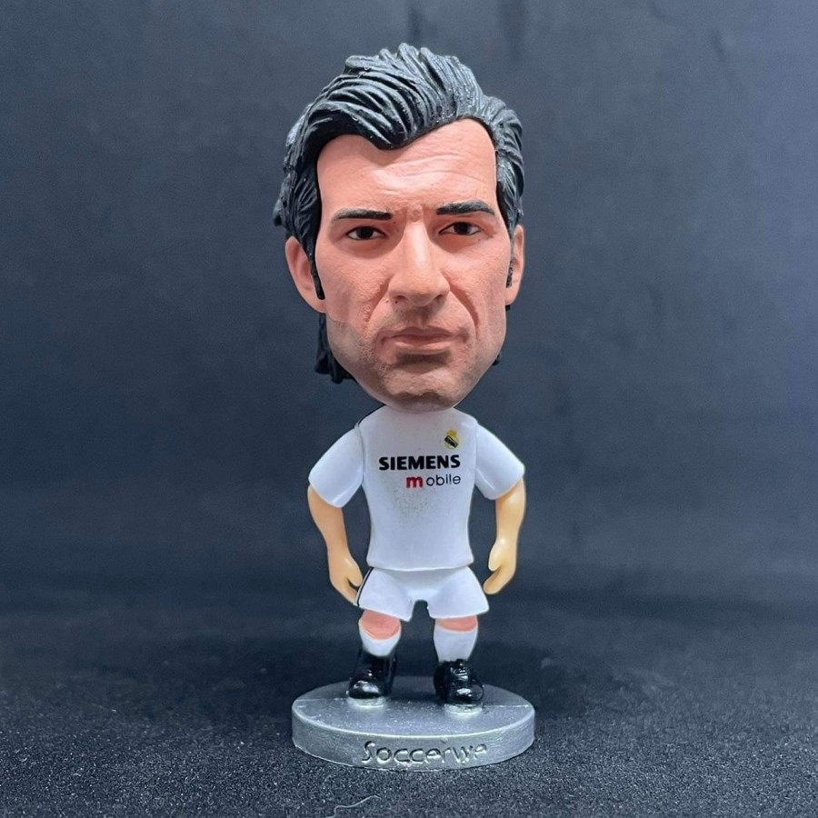 Action figure Luis Figo Real Madrid 2004 soccerwe
