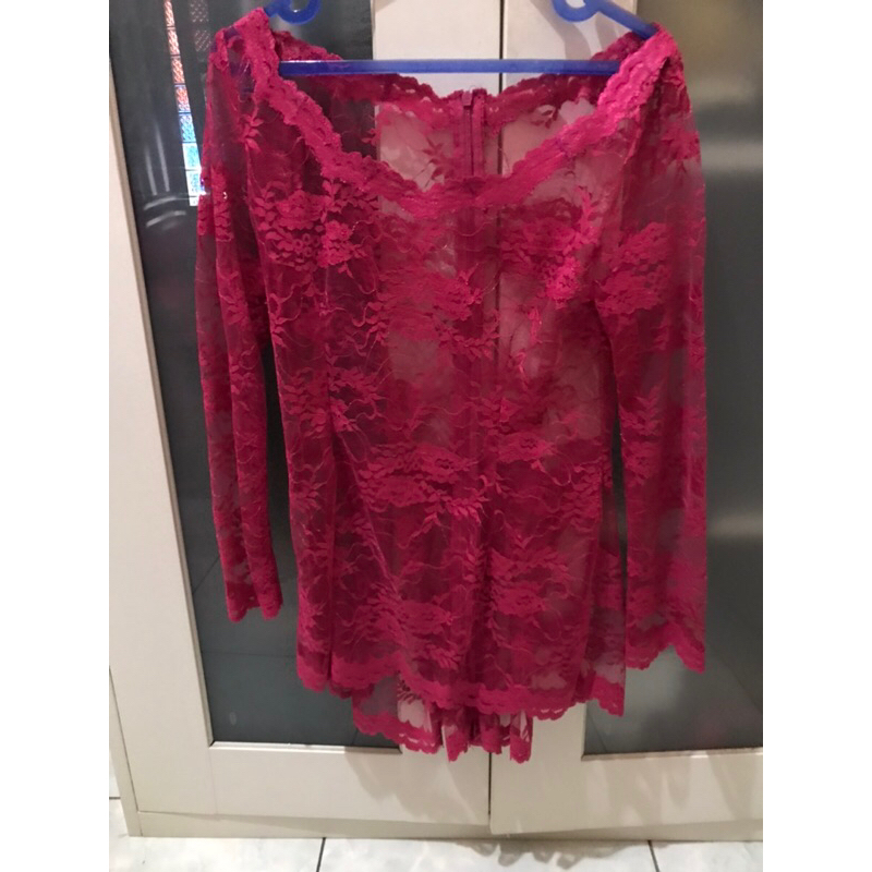 Kebaya cantik model brokat pink