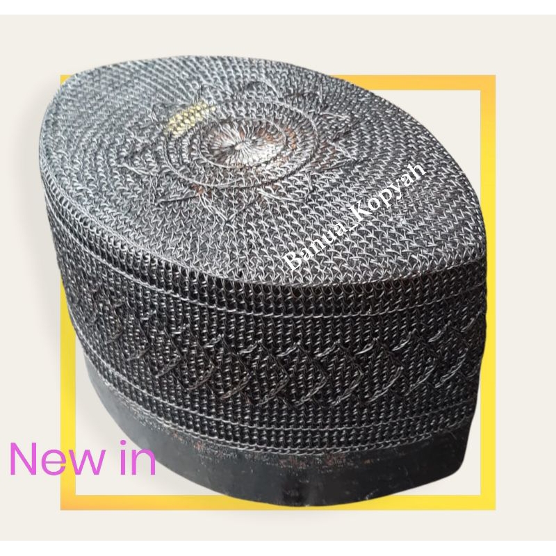 Peci/Songkok/Kopyah Akar Jangang Tipe 25 Sisik Tunggal Finishing Warna Hitam