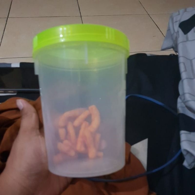

toples cemilan putih pedas haende prtm