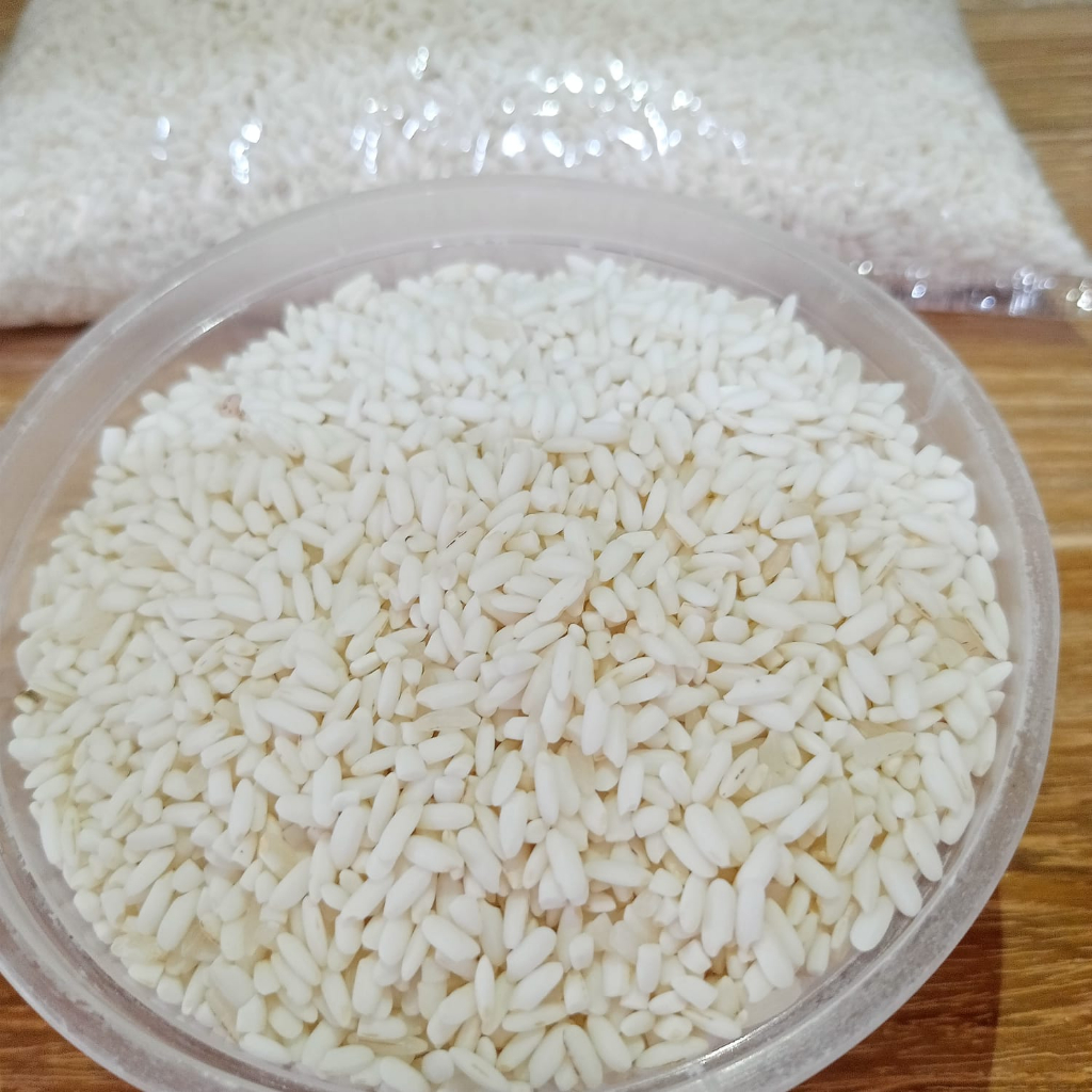 

Beras dan Ketan Putih Produk Petani Lokal berat 1 kg