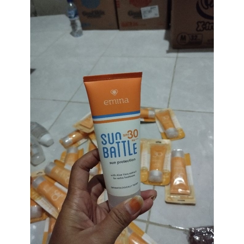 Emina sunscreen Sun battle