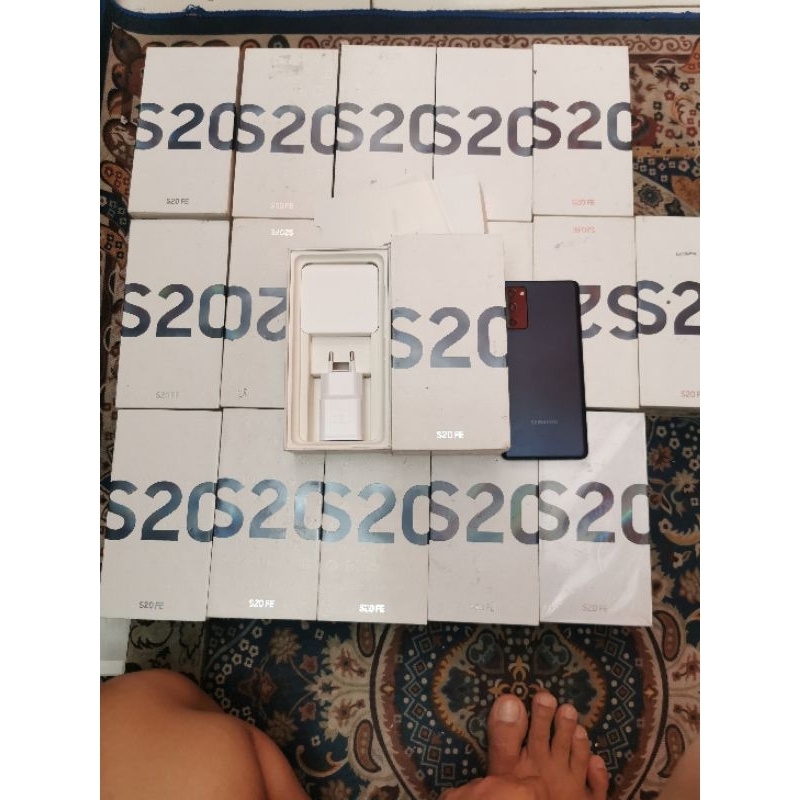 Samsung S20fe ram 8/128