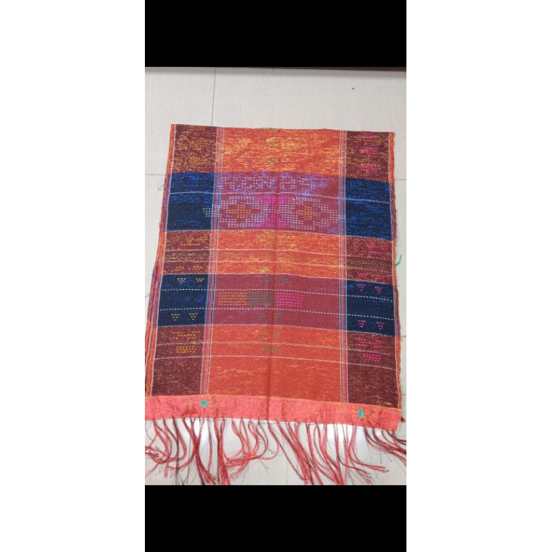 ulos Batak dimensi rambu jarak