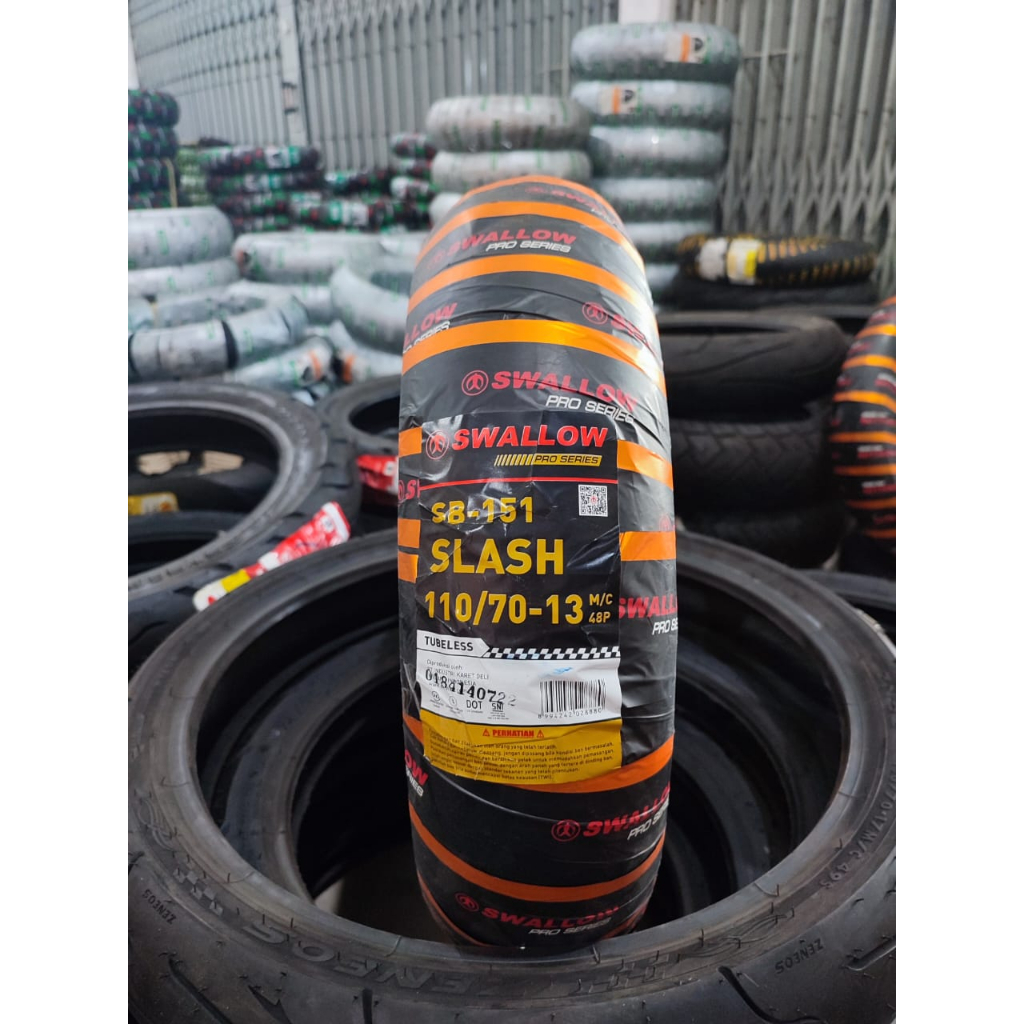 SWALLOW Ban Motor NMAX Ring 13 Uk 110/70-13 Tubeless Motor NMAX/ADV - SWALLOW SB-151 SLASH