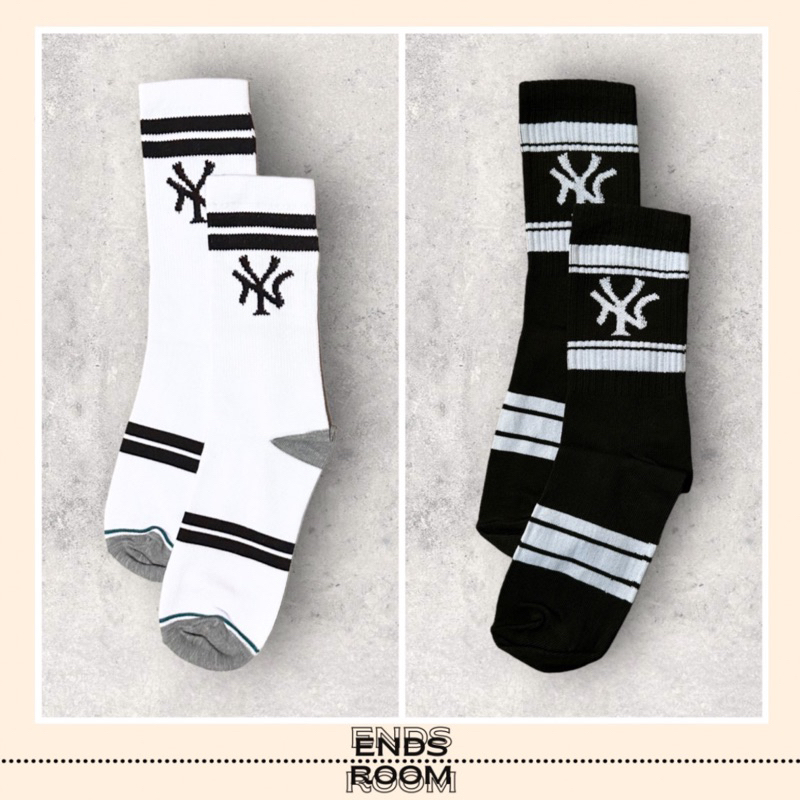 KAOS KAKI PANJANG MOTIF MLB NY HITAM PUTIH