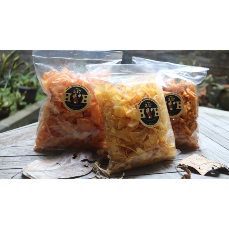 

Keripik Singkong pedas kemasan 250 gram. KERIPIK MAGANG