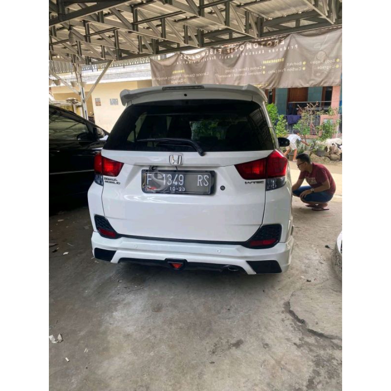 Bodykit Belakang Mobilio