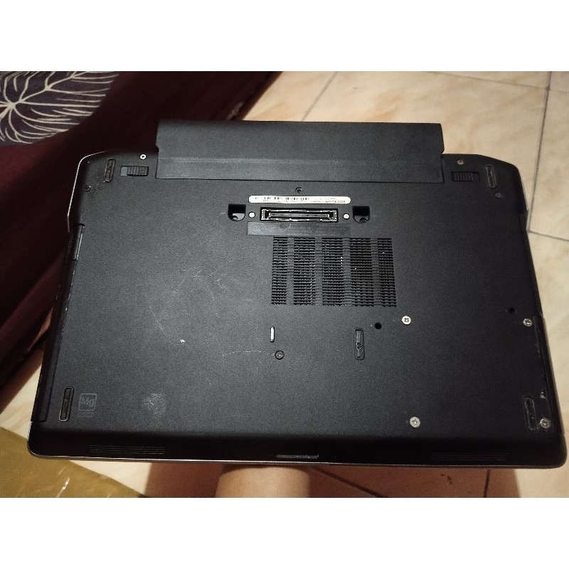 Dell Latitude E6320 Core i7 gen2 Ram 4/Ssd128/Hdd500