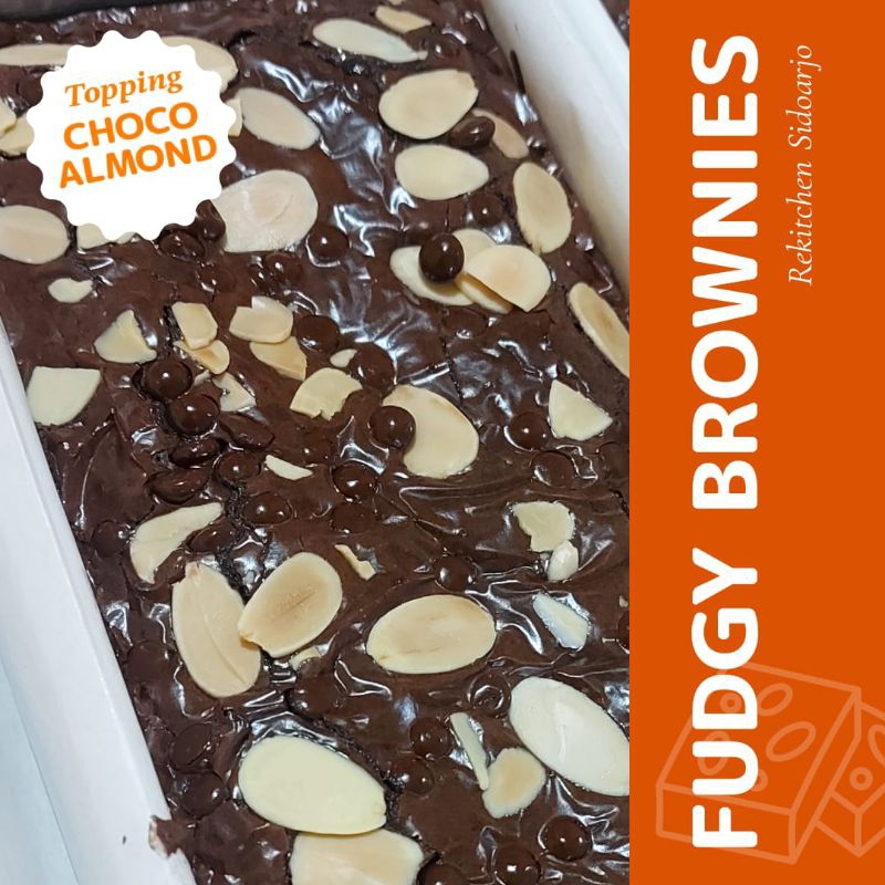 Fudgy Brownies Dark Chocolate Enak 22x10 cm