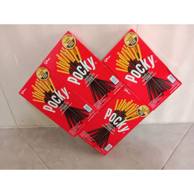 

isi 4 buket pocky love ( 47 gr ) merah / pink