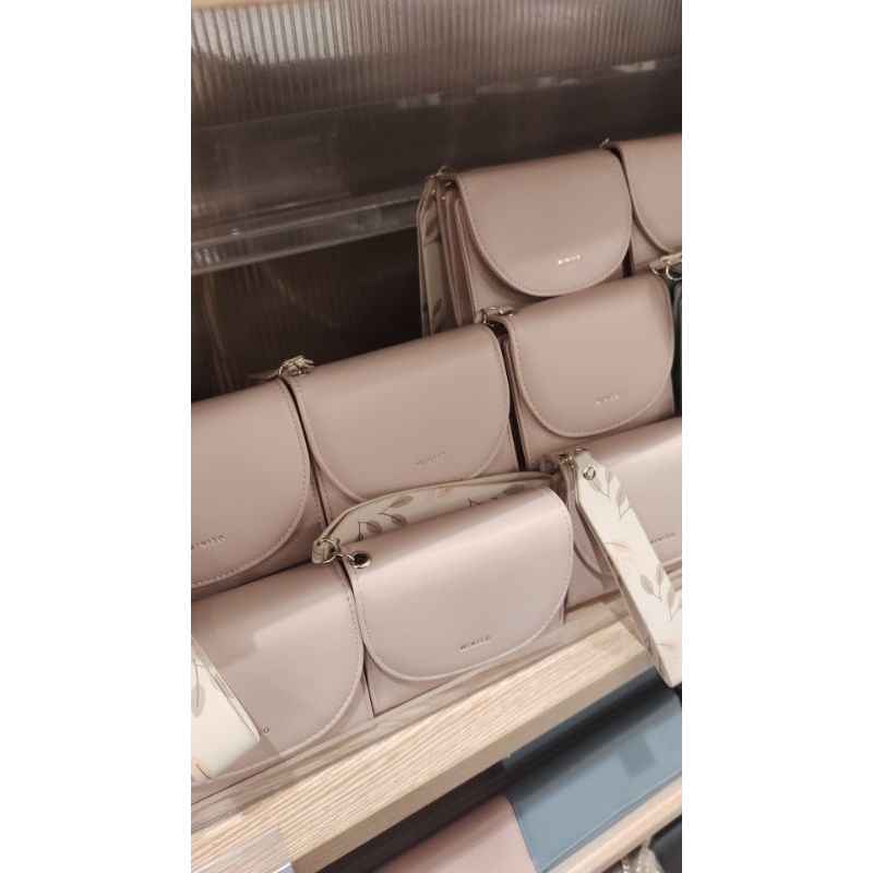 MINISO Dompet Tali bunga (R)