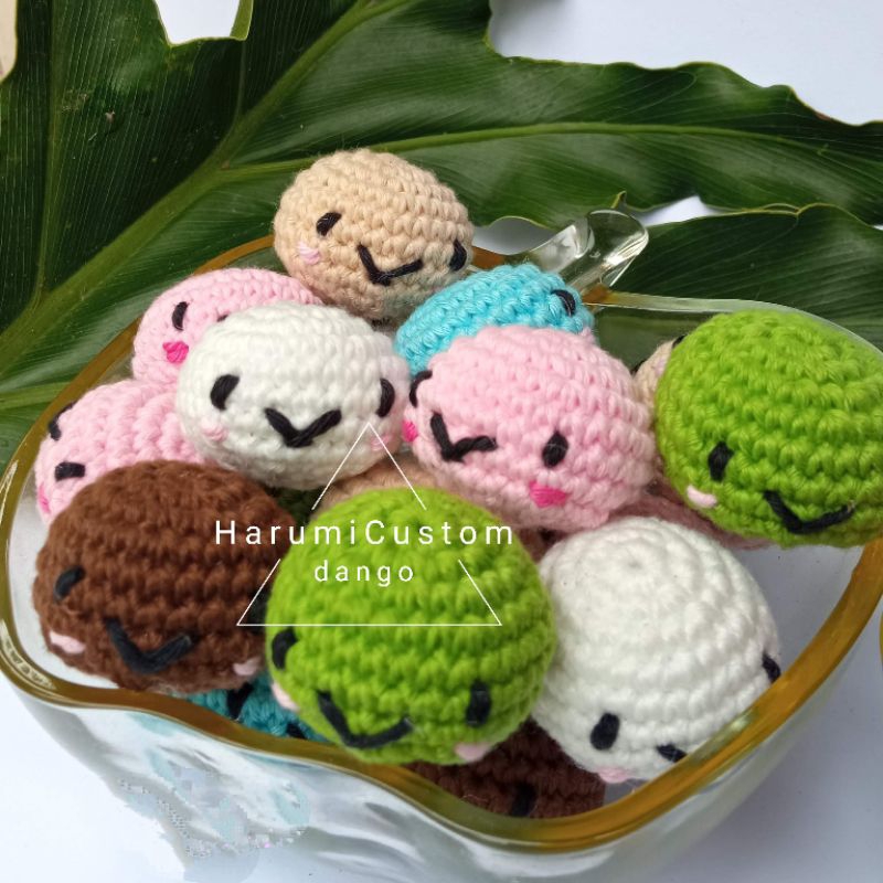 (ready stock) buy 10 get 1 mochi dango boneka ruajut amigurumi gantungan kunci lucu dango mochi