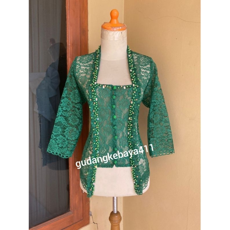 kebaya kutubaru payet/kebaya wisuda