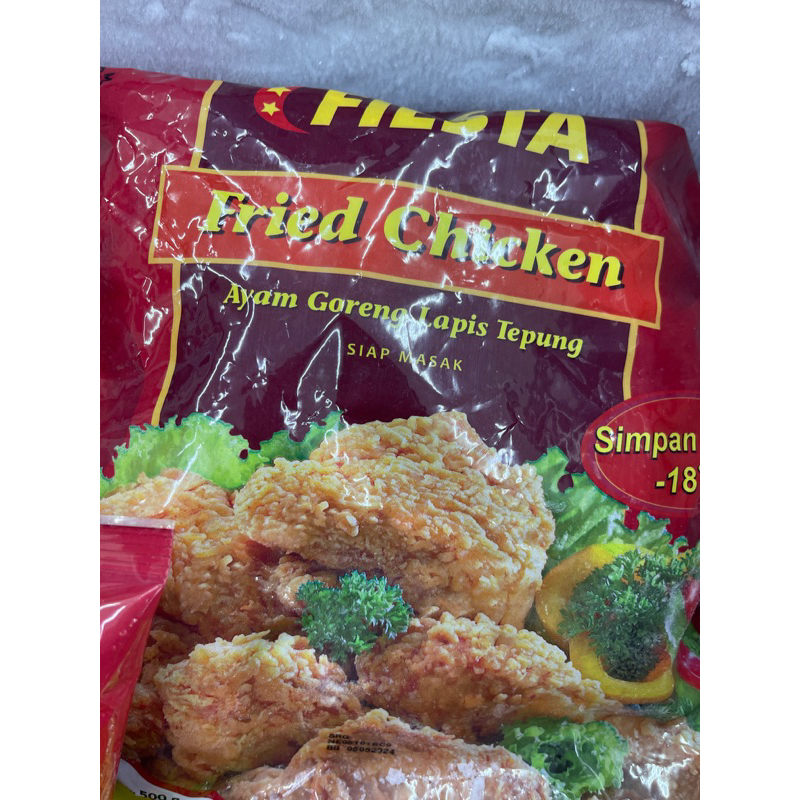 

FIESTA FRIED CHICKEN HANYA UNTUK BANDARLAMPUNG SAJA