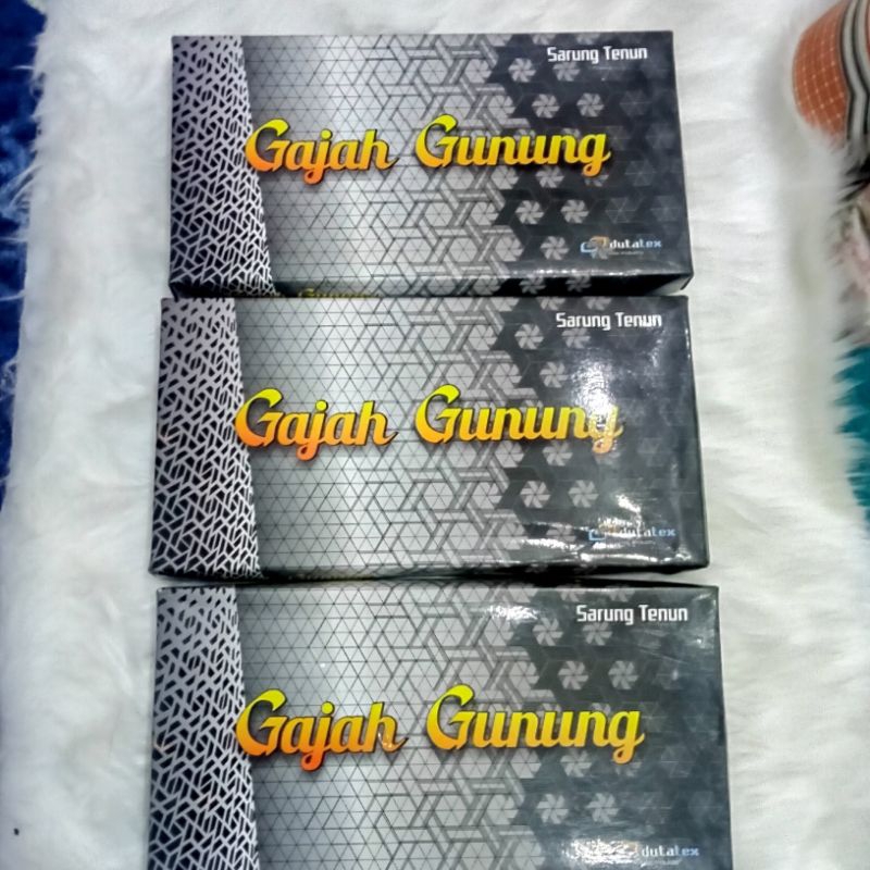 sarung GAJAH gunung(benang)