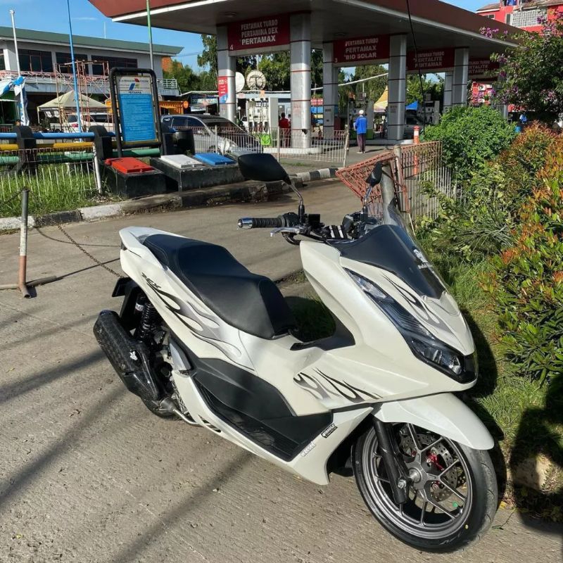 STIKER STRIPING TRANSPARAN PCX 150 PCX 160 API STRIPING CUSTOM