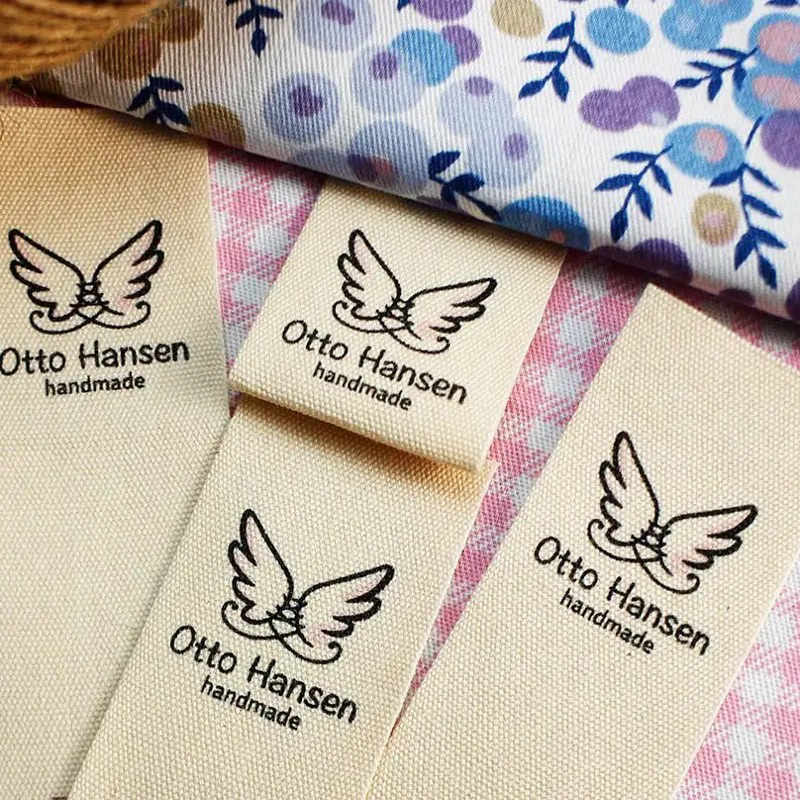 

Label Baju / Label Hijab / Label Woven Damask Subtitute