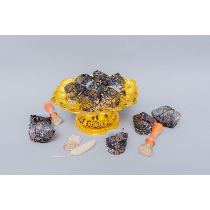 Tempat Bunga Rampai (model Tanjak)