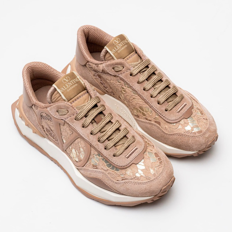 Valentino Garavani Lacerunner Sneakers with Lace and Mesh Leather Pink