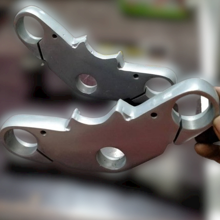 Segitiga Kupu-kupu Atas Ninja R Ninja RR T Atas Shock Skok Ninja