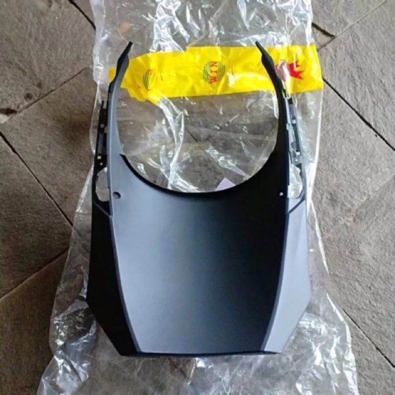 Cover body front lower dek paru lumpur vario 125 150 led new