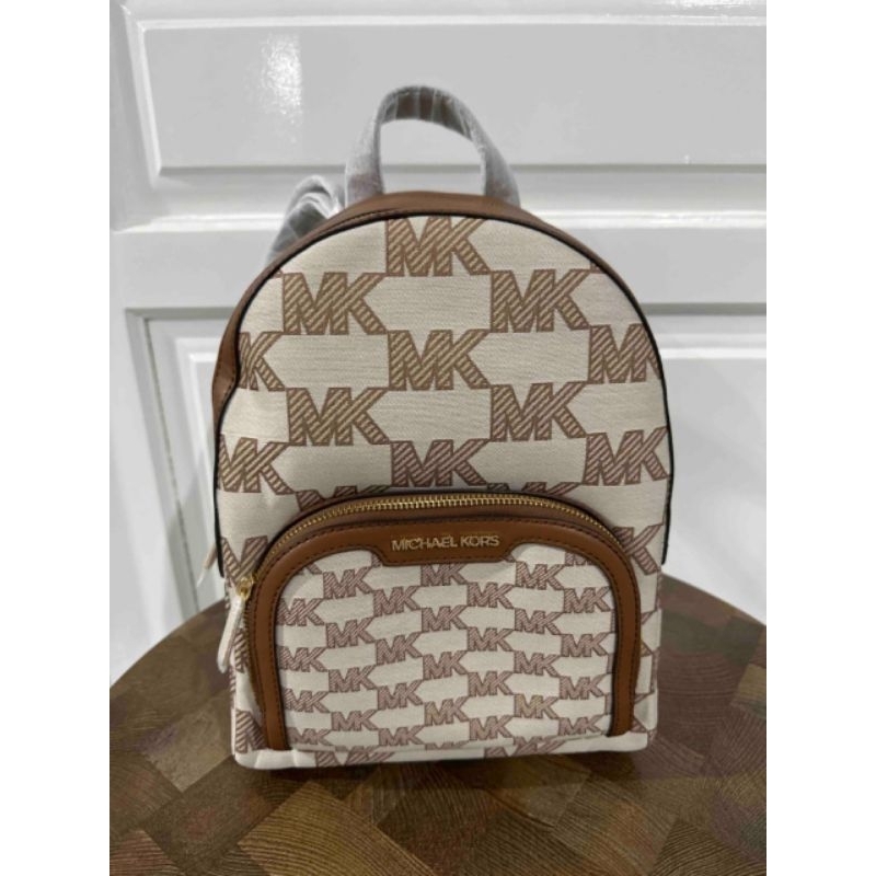 Jaycee Medium Zip Pocket Backpack Luggage