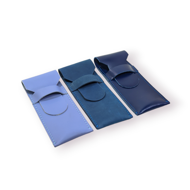 

Leather Pen Case/ Sarung Pulpen/ Tempat Pensil Bollpoin Kulit Biru
