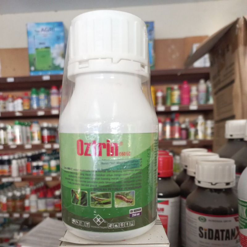 Insektisida OZTRIN 660ec kemasan  250ml dan 100ml - pengendali pengrayak daun pada semua jenis tanam