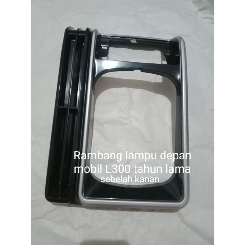 rambang lampu depan mobil L300 lama sebelah kanan