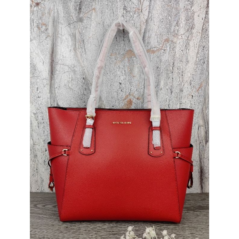 MK Voyager Tote Leather Flame
