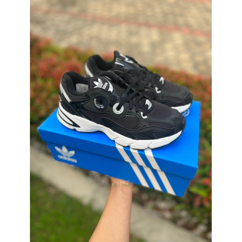 Sale 40% adidas ORIGINALS Astir Shoes Jennie Blackpink Black Size 38