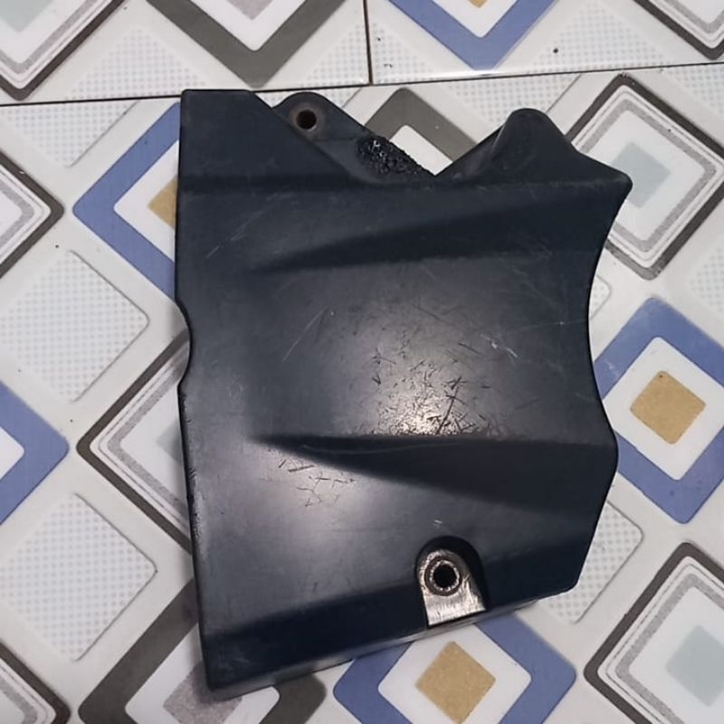cover tutup gear depan shogun 110 r ori (seken)