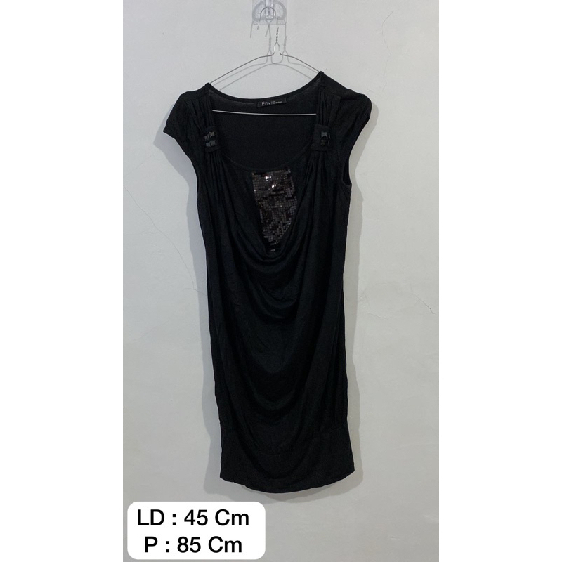 Mini Dress Hitam