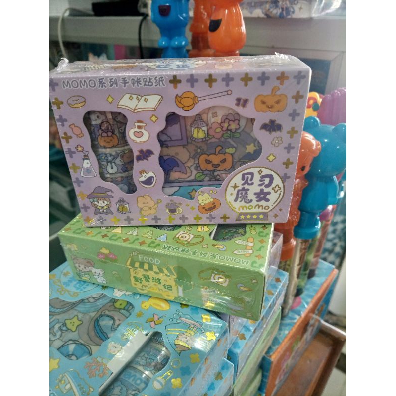 

stiker Momo roll+lembar