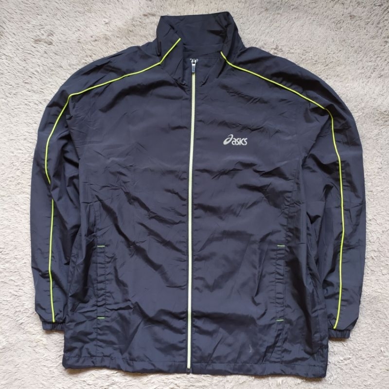 Jaket Asics