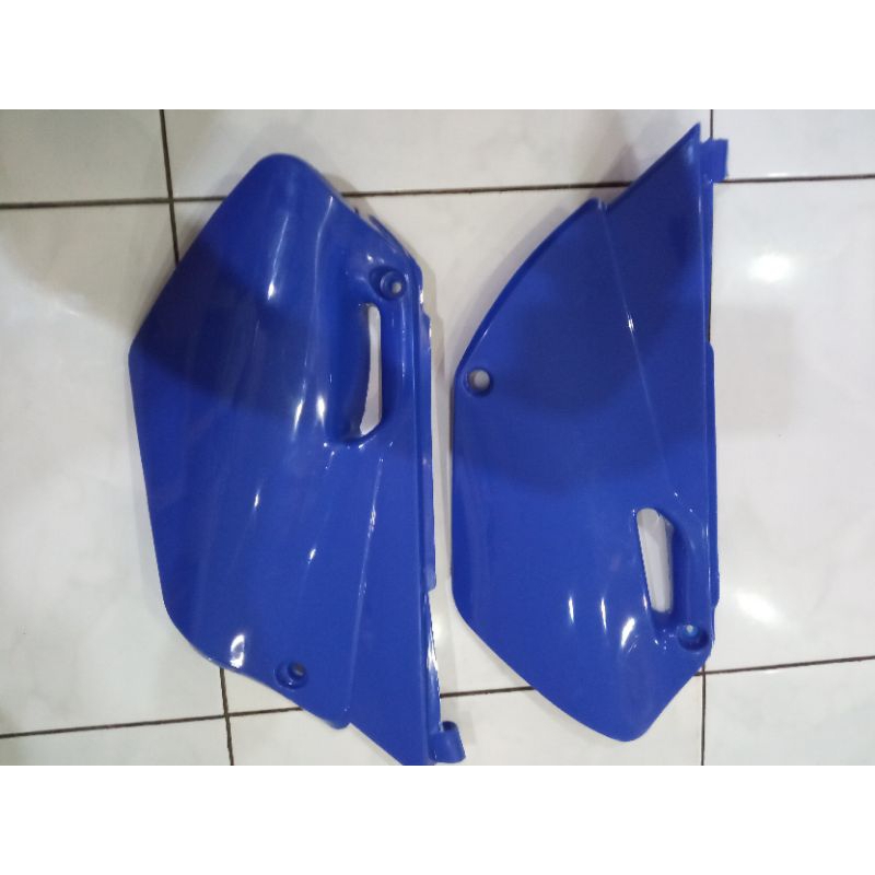 Body Samping motor trail yamaha YZ85